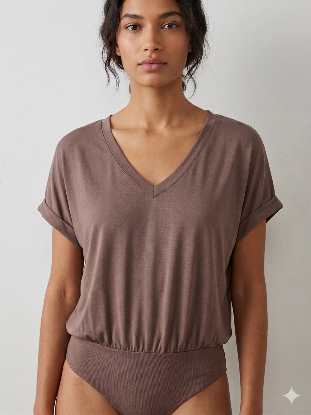 Wishlist V-Neck Short Sleeve Bodysuit Tee, Size Large